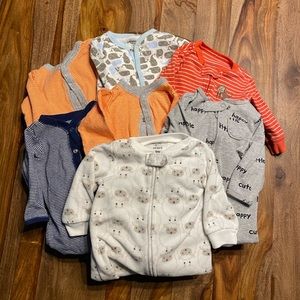 7 PJs - Size 6 months